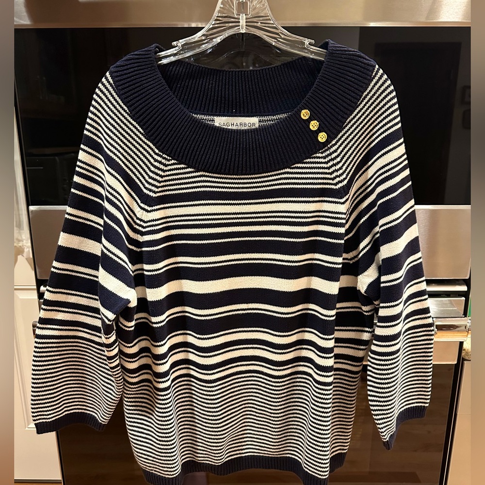 Navy and white stripped sweater